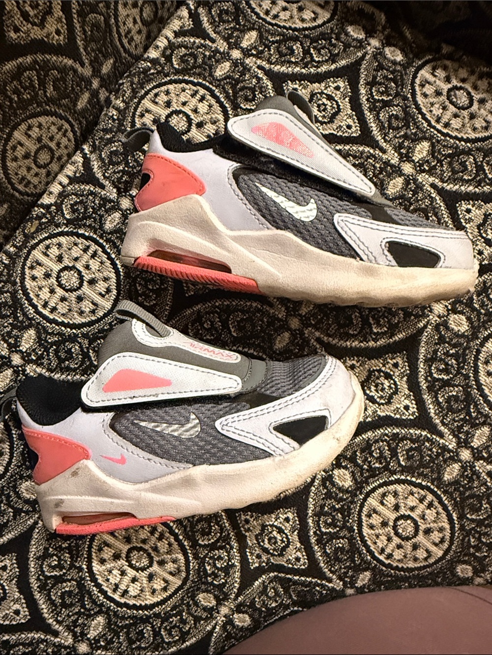 Nike Kids' Gray and Pink Velcro Sneakers